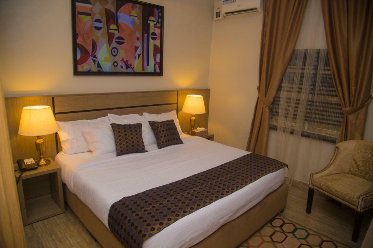 Moz One Executive Guest Rooms Agadez Mobushipe Exteriér fotografie